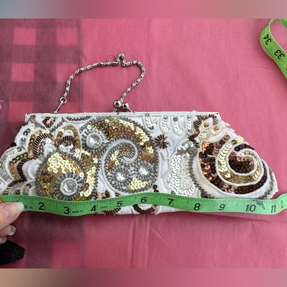 Evening clutch; NWOT; Beautiful Bag - Picture 7 of 10